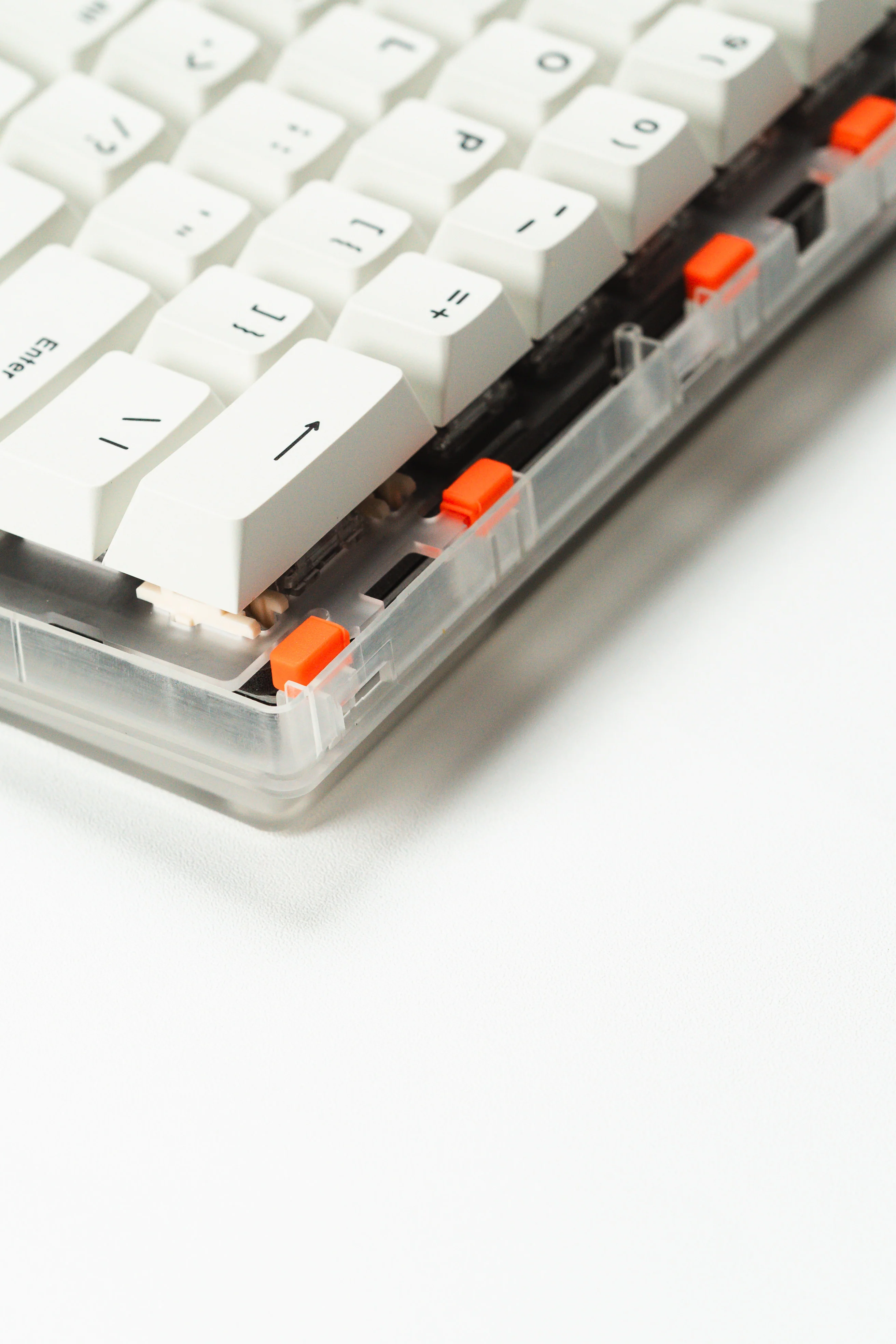 APOLLO61 Lite 60% Wired Mechanical Keyboard by Press Play - Image 8