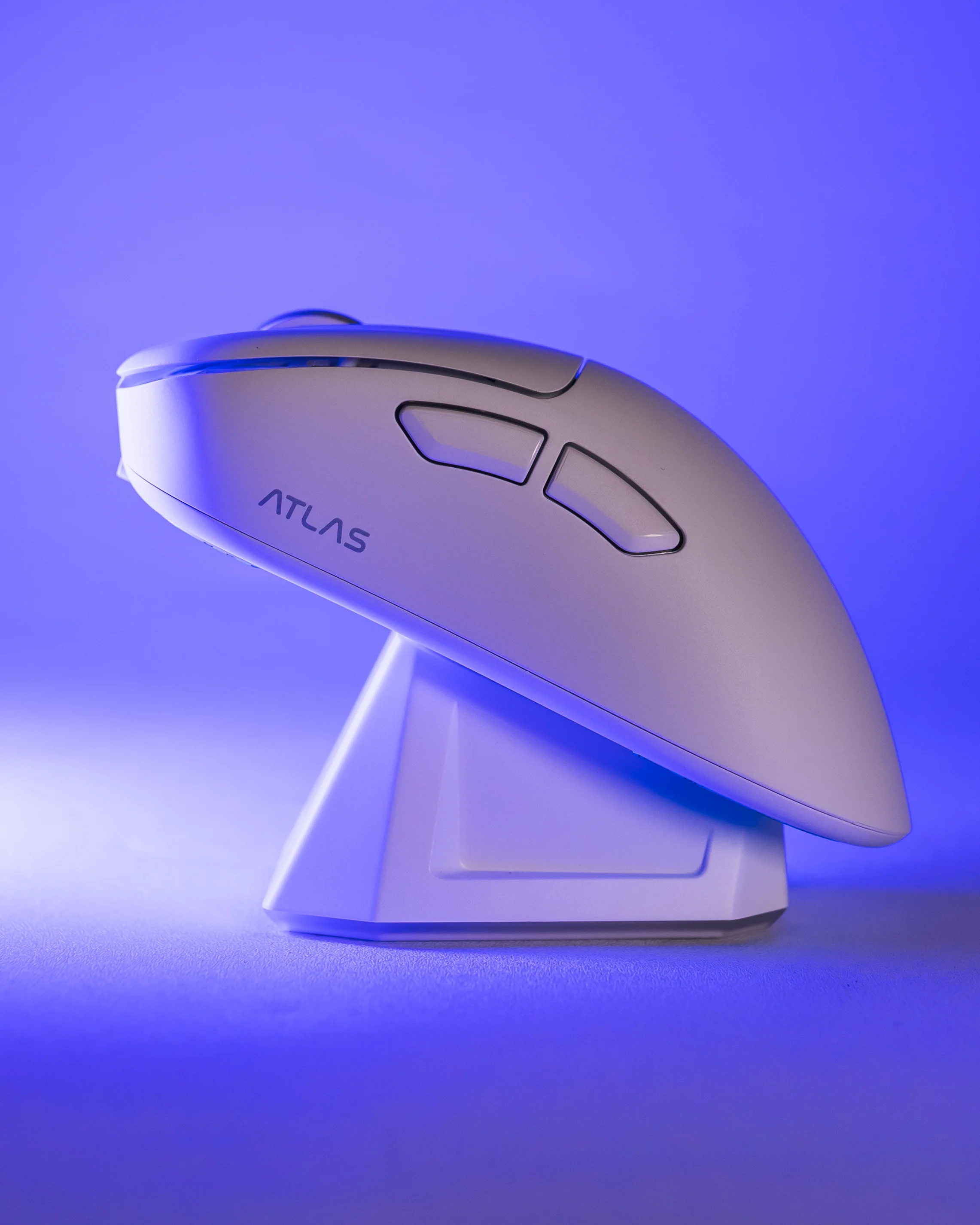ATLAS Ergonomic Ultralight Wireless Gaming Mouse - Image 13