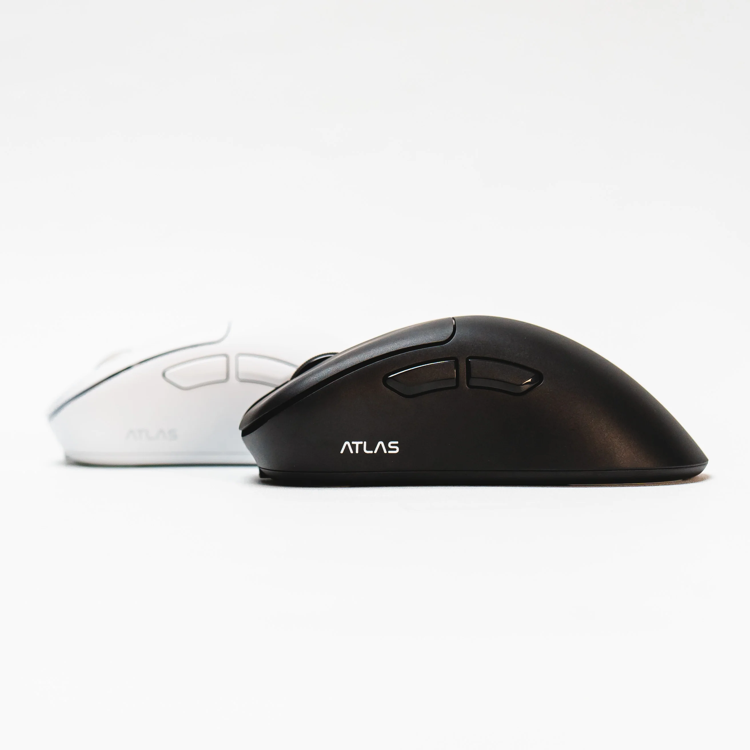 ATLAS Ergonomic Ultralight Wireless Gaming Mouse - Image 8