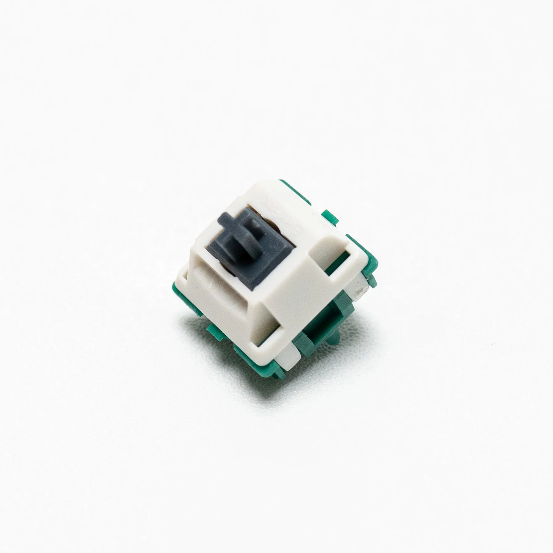 GATERON EVERFREE Cedar 55g Linear Switch PCB Mount - Image 3