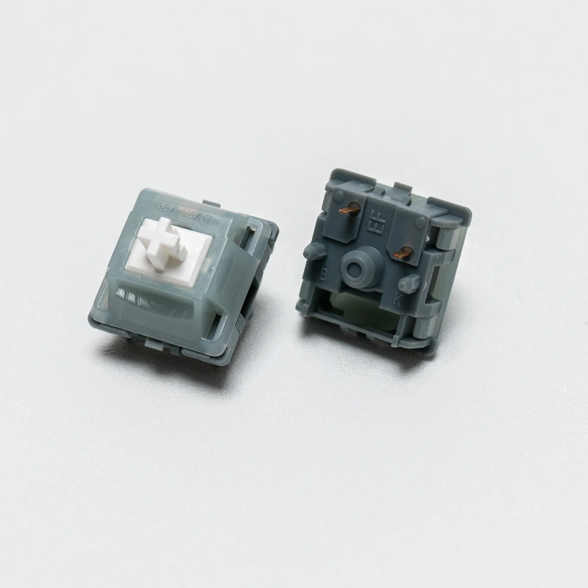 Gateron Everfree Grayish Switch Tactile 59g PCB Mount - Image 5