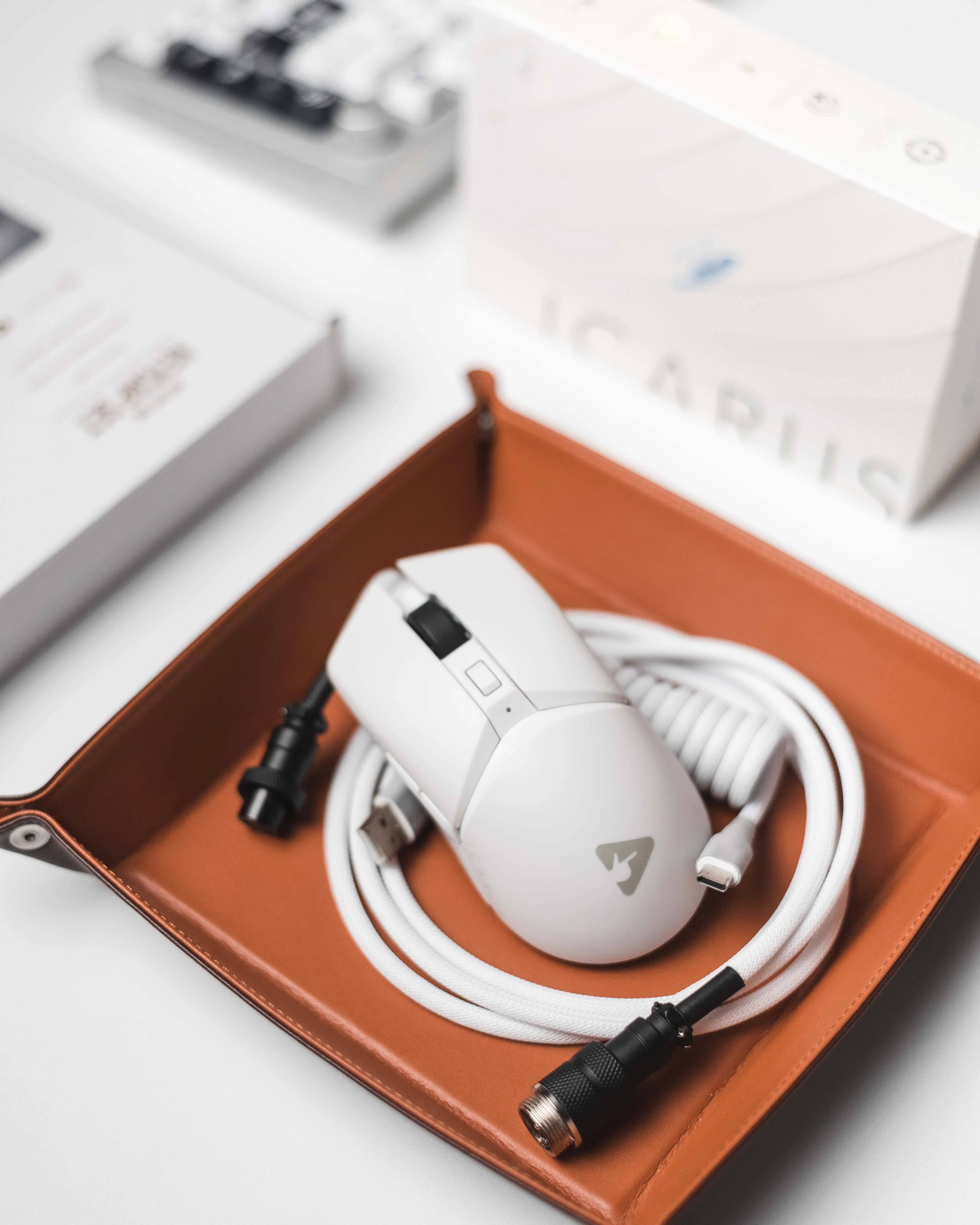ICARUS Ultralight Gaming Mouse by Press Play - Image 2