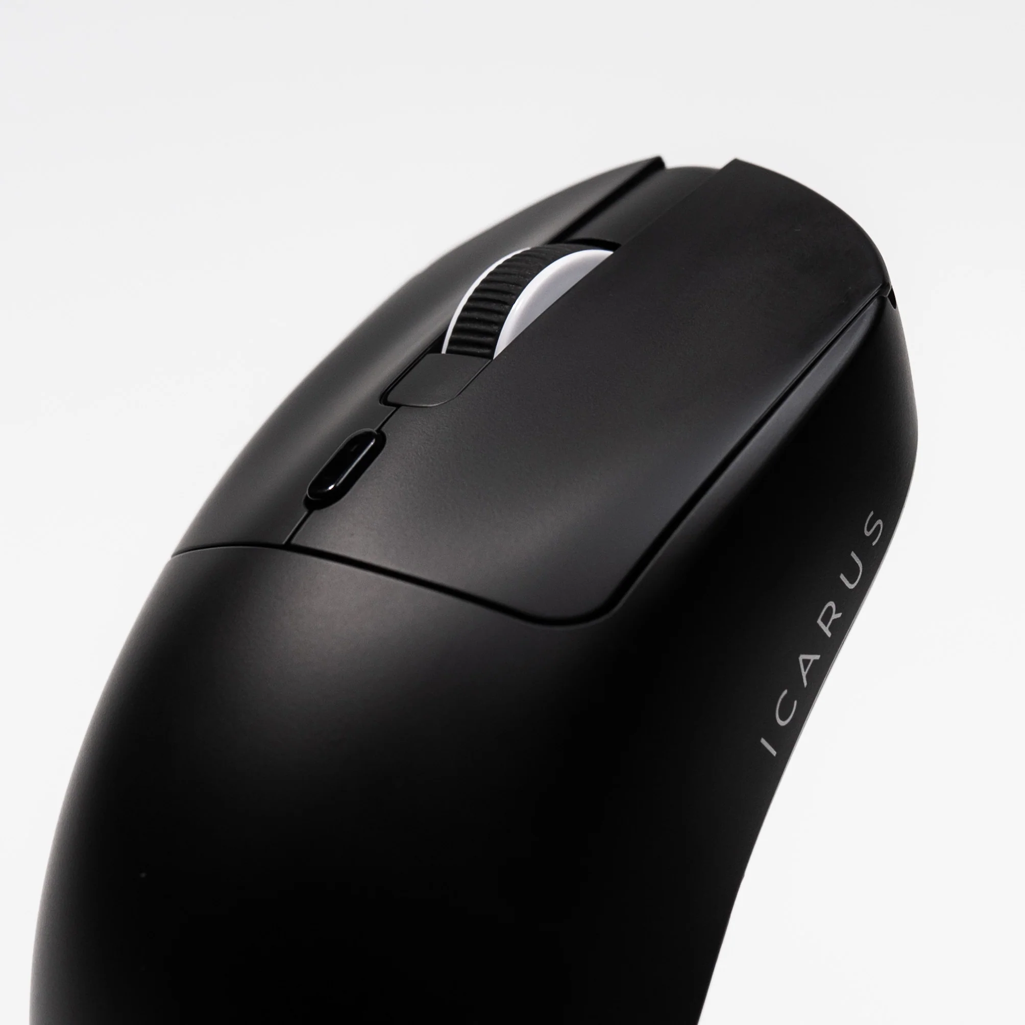 ICARUS V2 Nearlink PAW3395 Wireless Gaming Mouse - Image 14