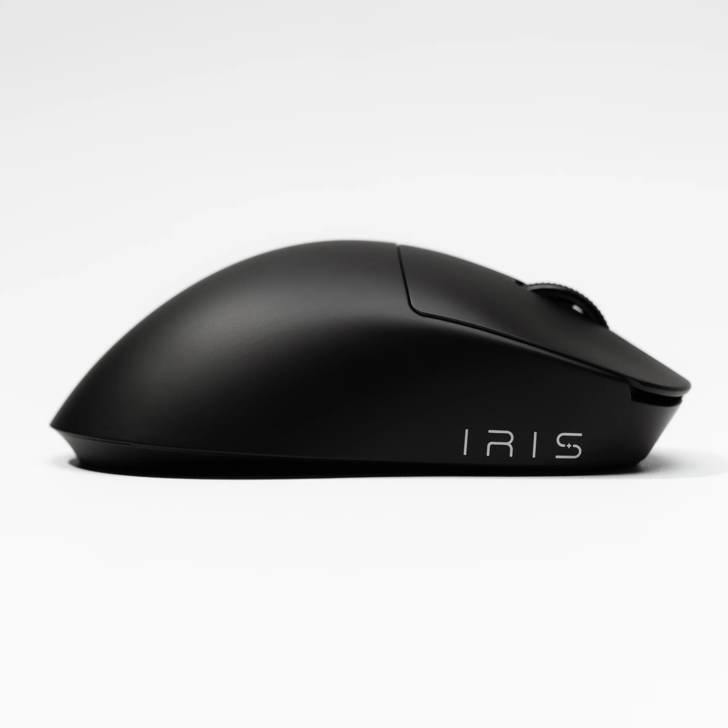 IRIS V2 Nearlink PAW3395 Wireless Gaming Mouse - Image 11