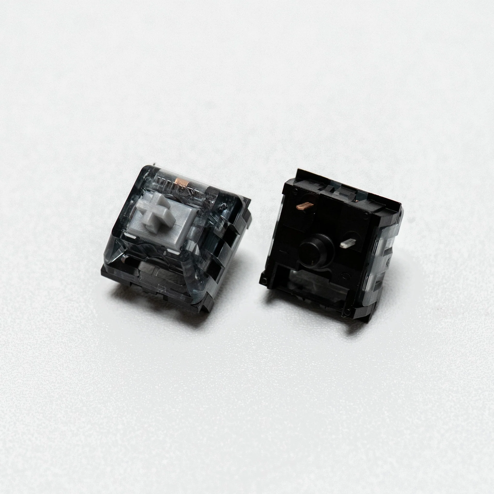 Kailh Super Speed Silver Linear Switch 50g PCB Mount - Image 4