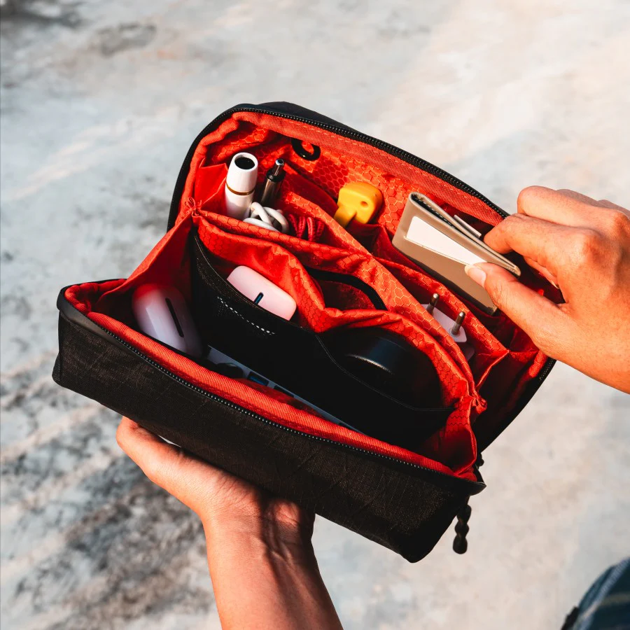 KINETIC XL Tech & Travel Pouch Accessory Bag - Image 7