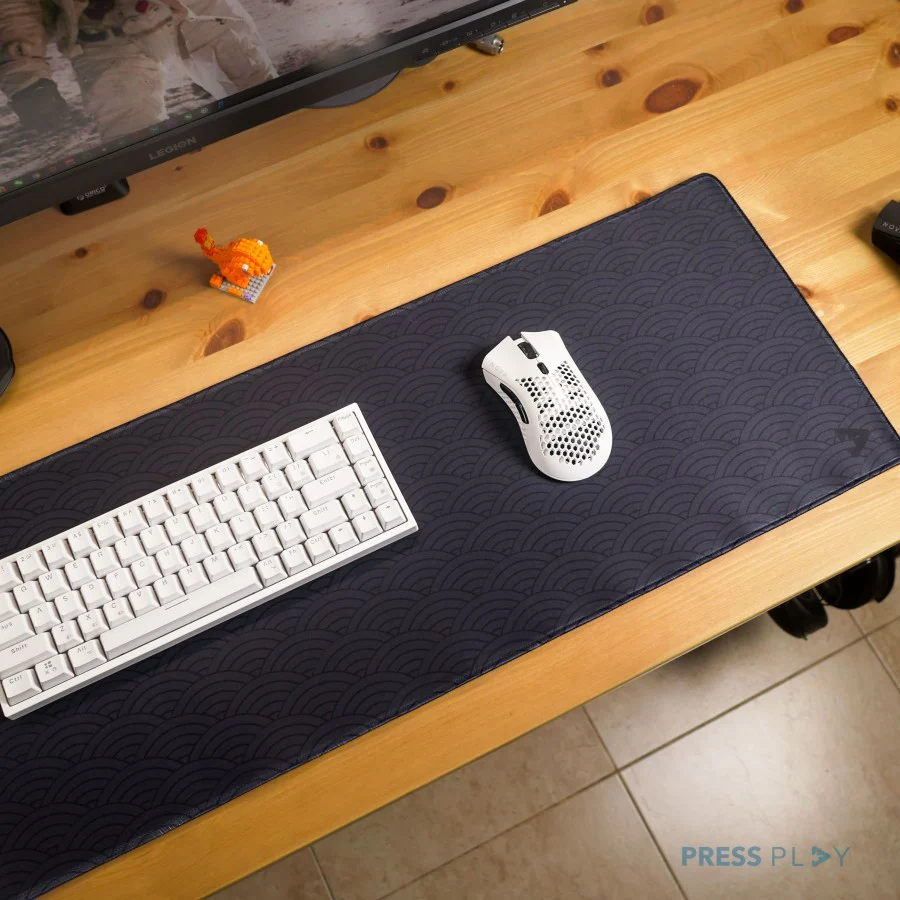 KURONAMI Gaming Mousepad by Press Play - Image 9