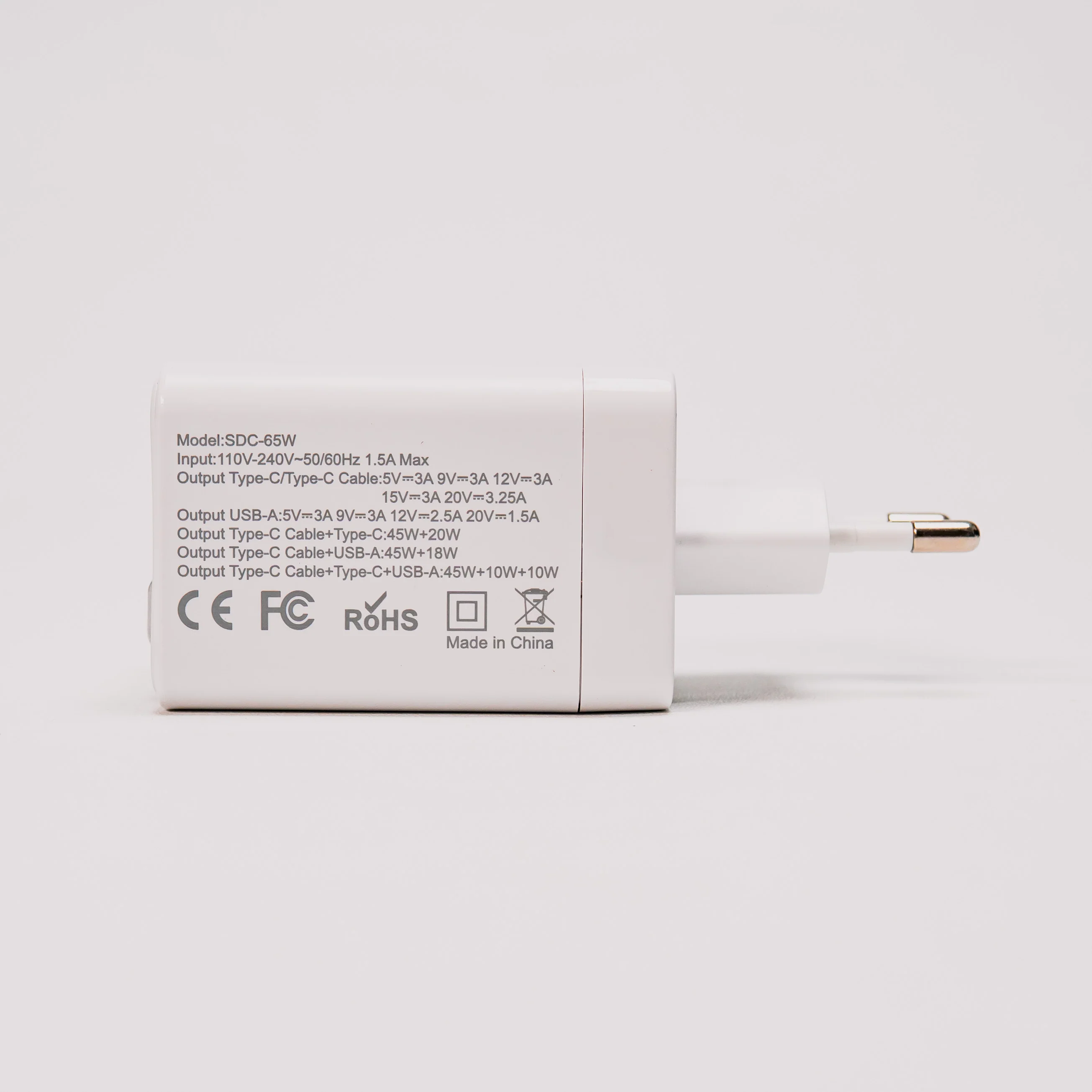 NOOK C1 65W GaN Retractable Charger - Image 15