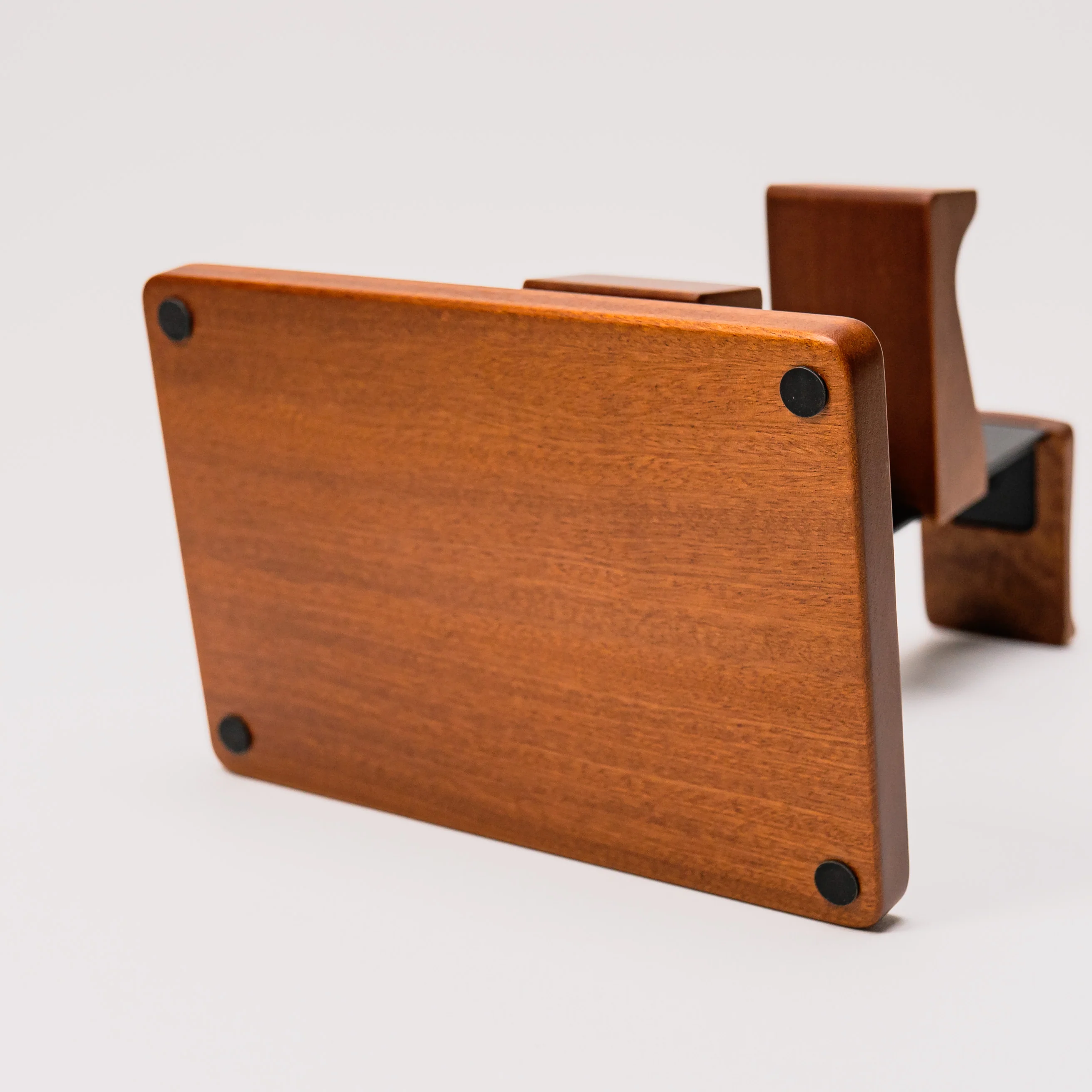 NOOK Headset & Gamepad Display Stand by Press Play - Image 14