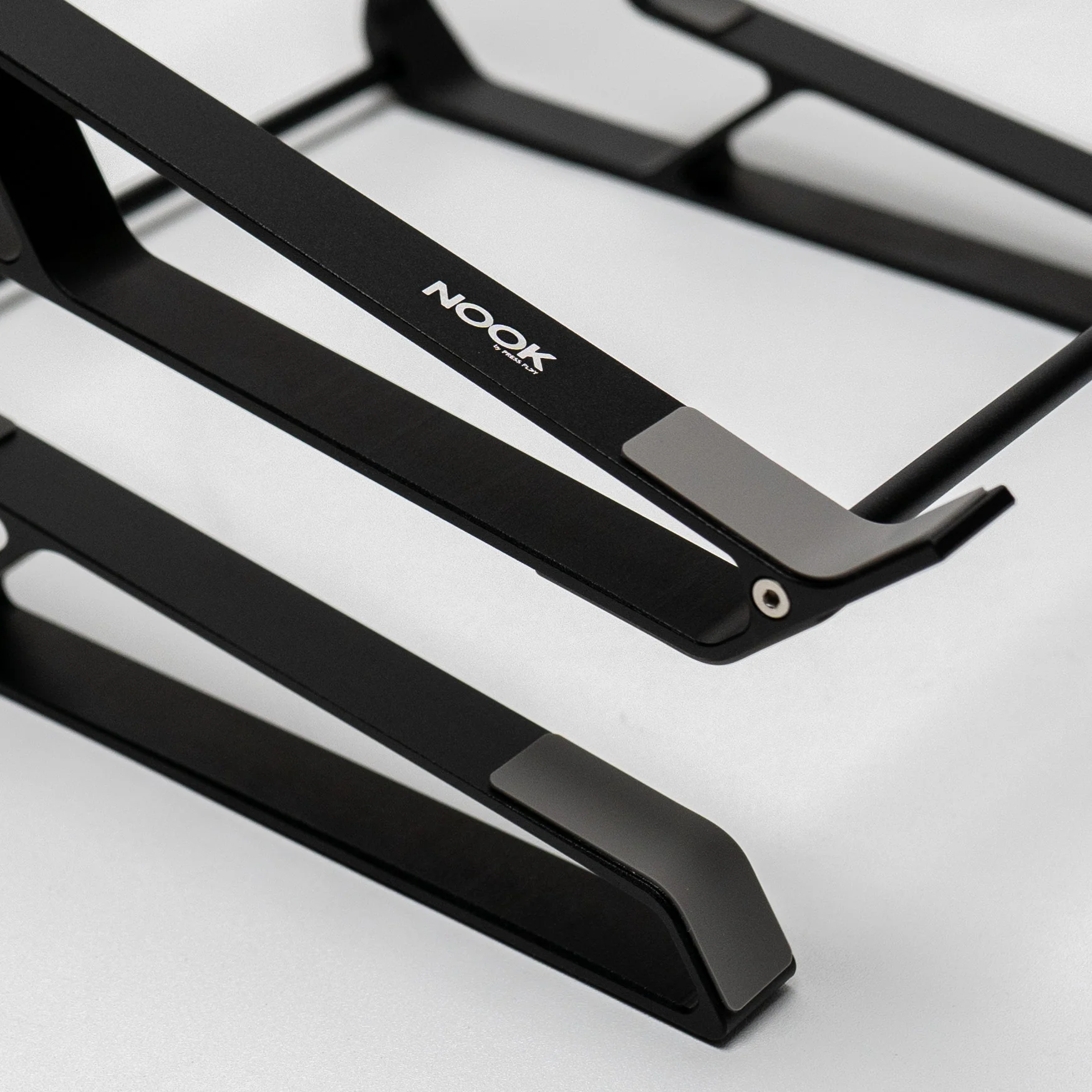NOOK L82 2in1 Laptop Stand - Image 12