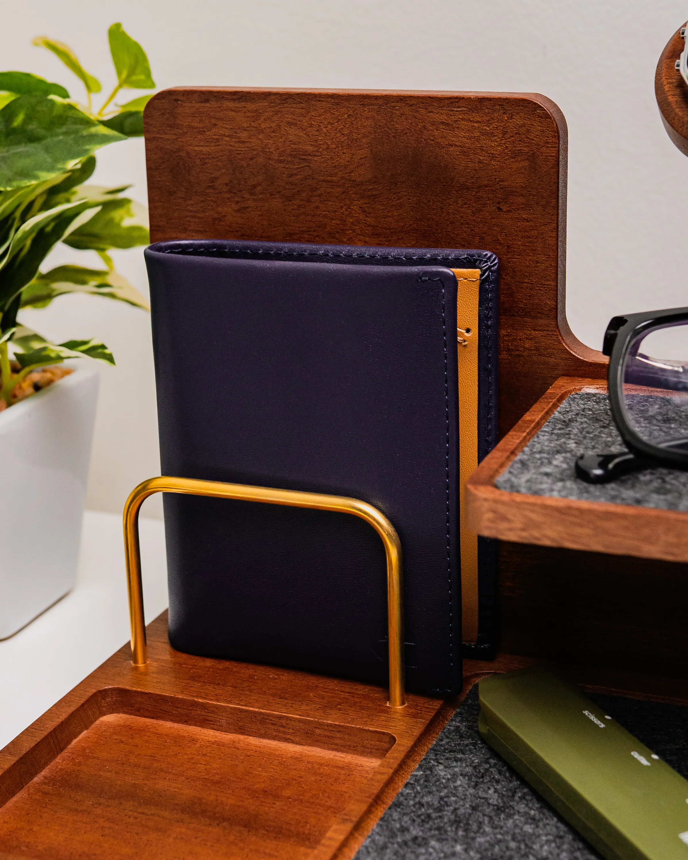 NOOK Nightstand Organizer Gadget Smartphone Wristwatch Tray - Image 3