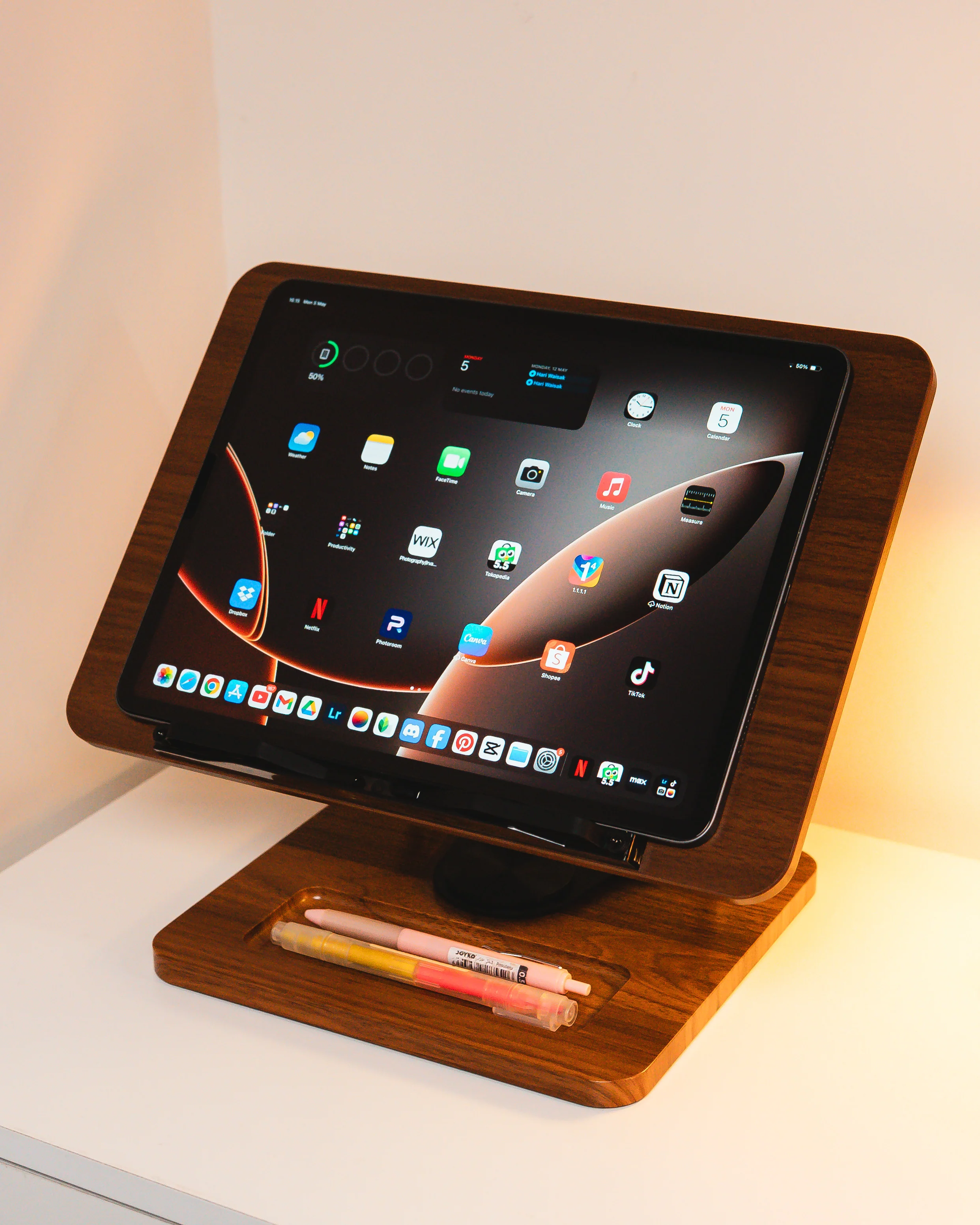 NOOK Wooden Swivel Book Holder Stand Multifunction - Image 3