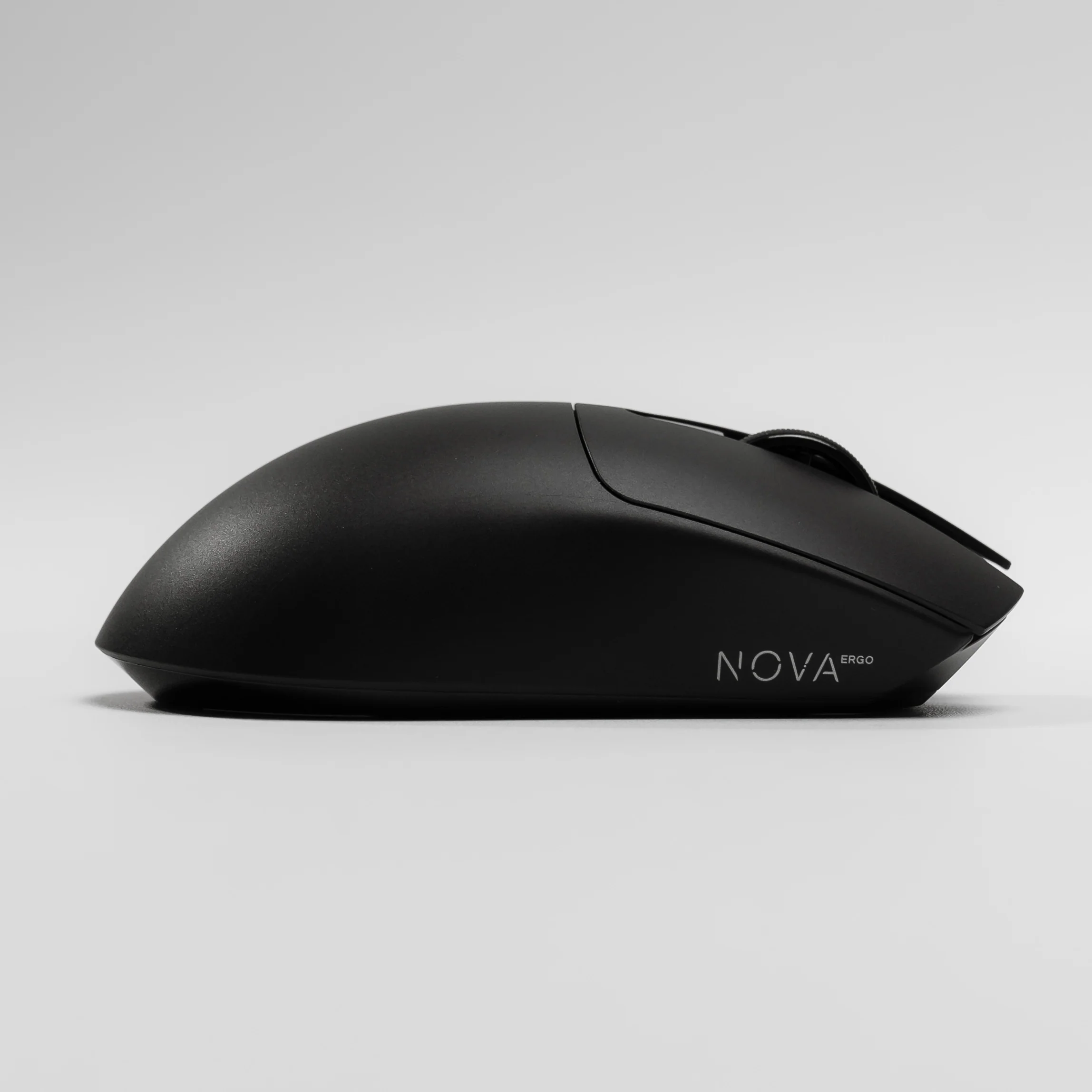 NOVA Ergo V2 3311 Ergonomic Wireless Gaming Mouse - Image 12