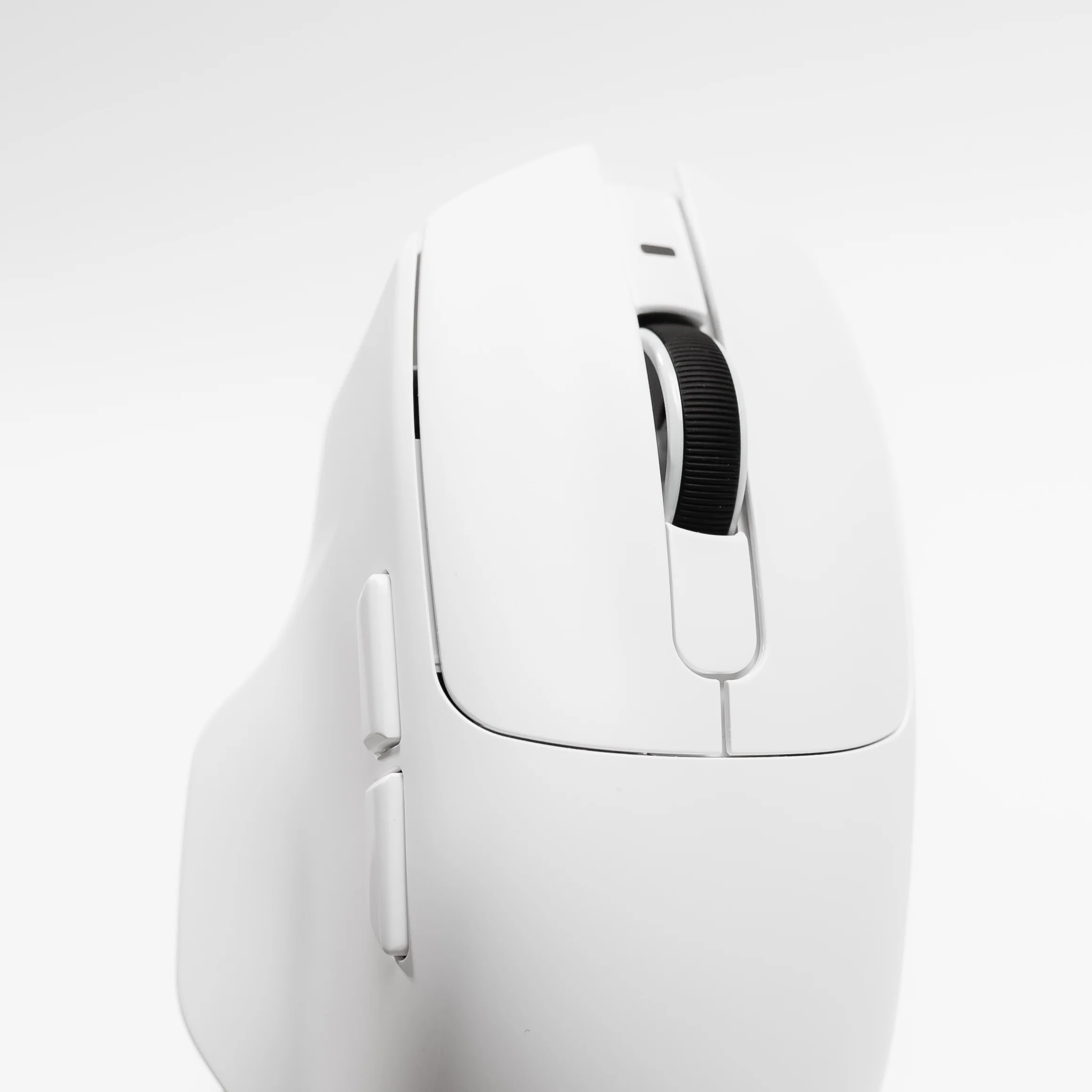 NOVA Ergo V2 3311 Ergonomic Wireless Gaming Mouse - Image 14