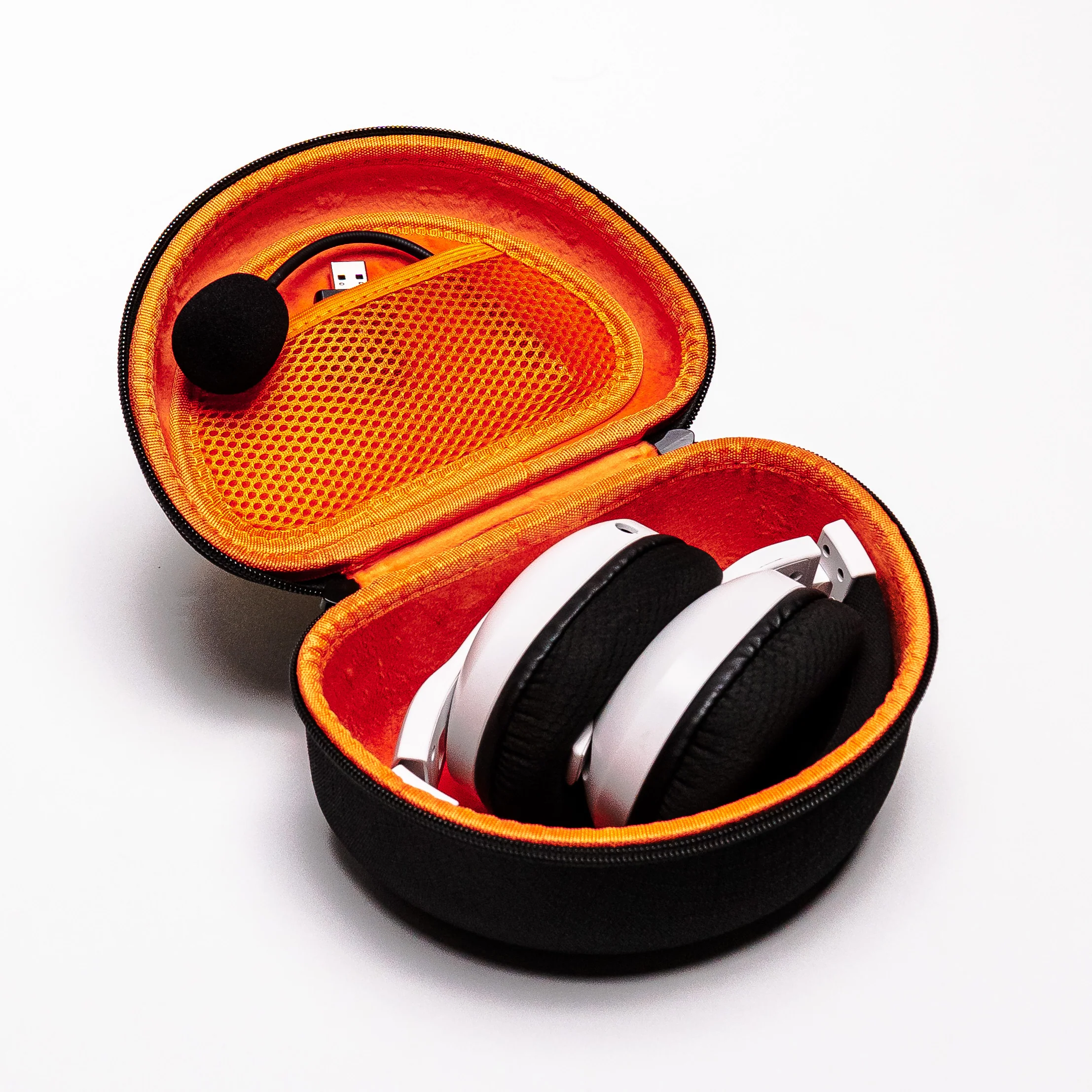 POLARIS Headset Hard Case Protector - Image 4
