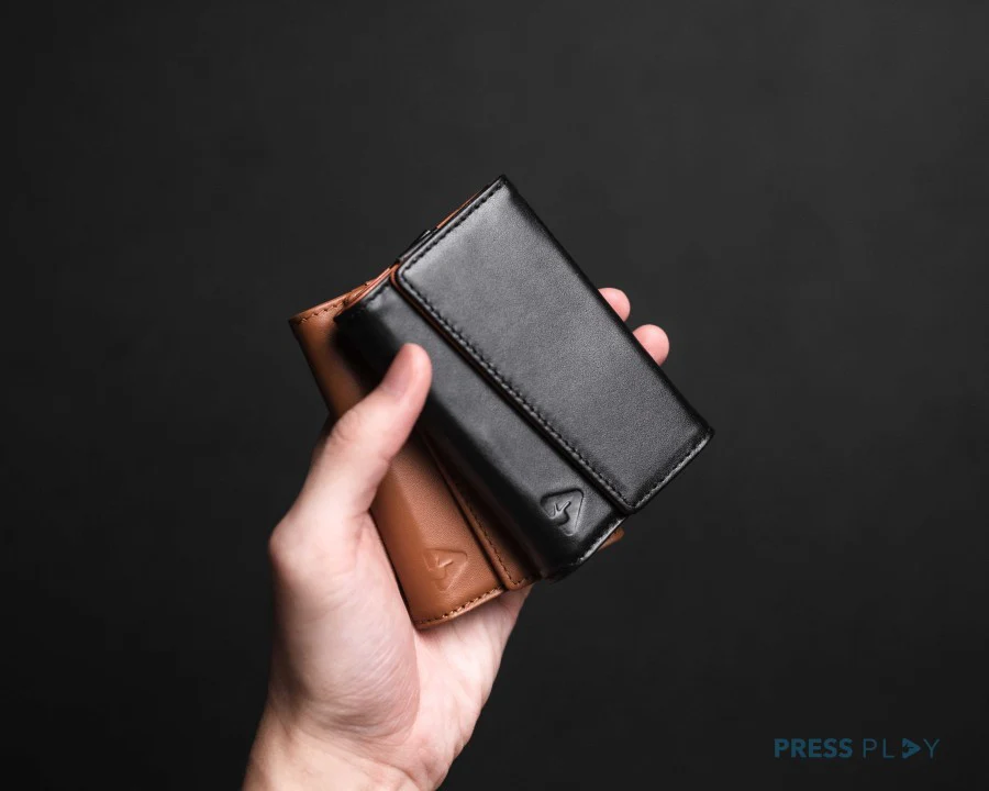 SNAPFOLD Trifold Leather RFID Wallet by Press Play - Image 5