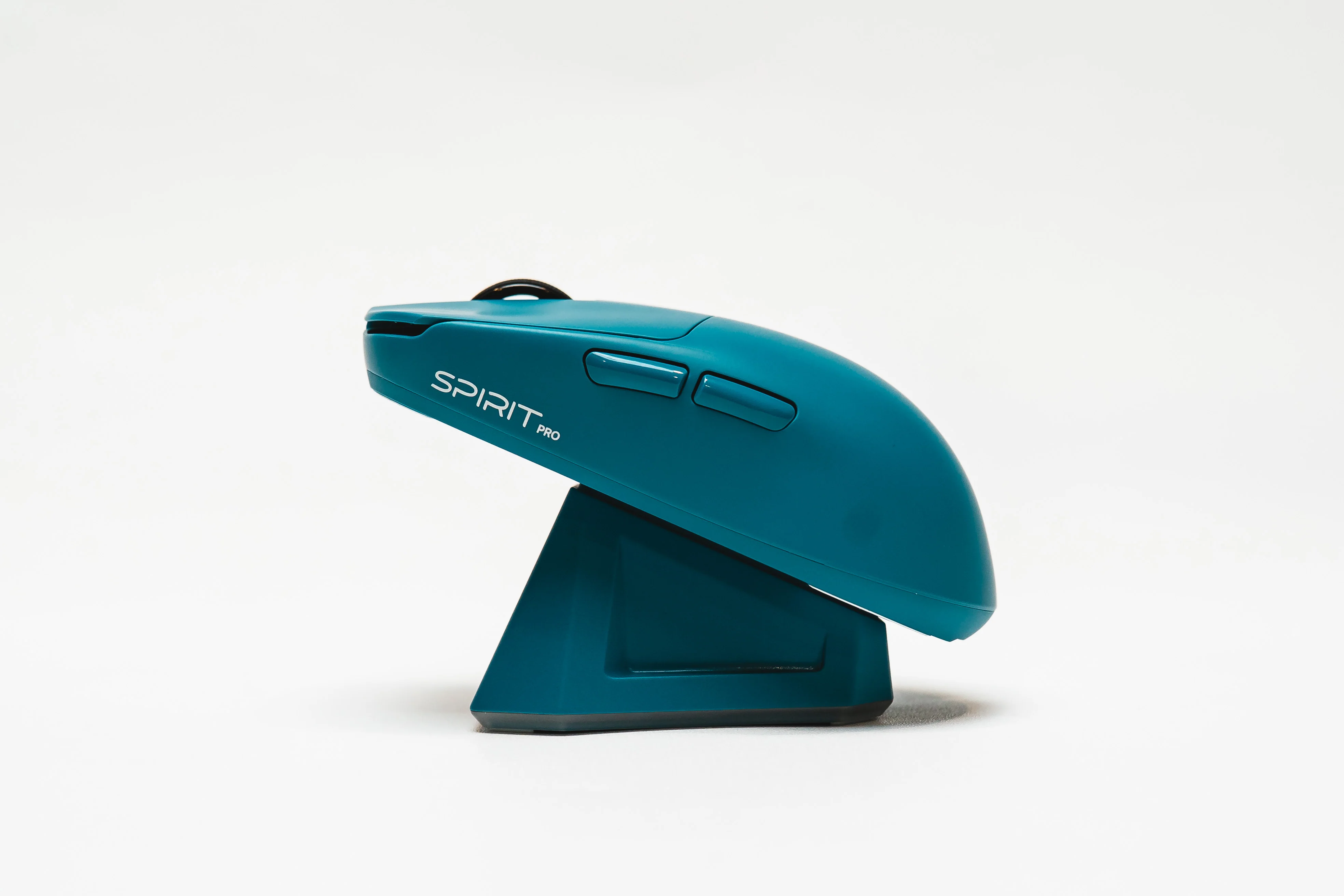 SPIRIT Pro 8K PAW3950 Wireless Gaming Mouse - Image 9