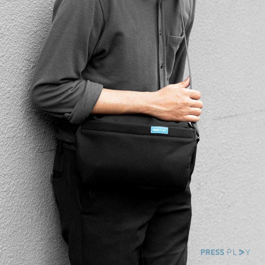 VERSA Sling Bag Tas Messenger Selempang by Press Play - Image 4